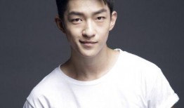 李贺吃瓜看娱乐圈,揭秘娱乐圈背后的故事